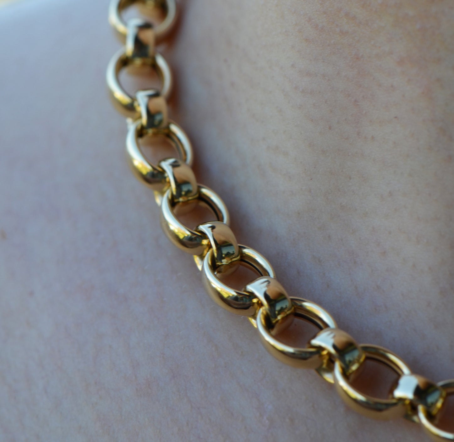 Interlocking Luxe Chain Necklace