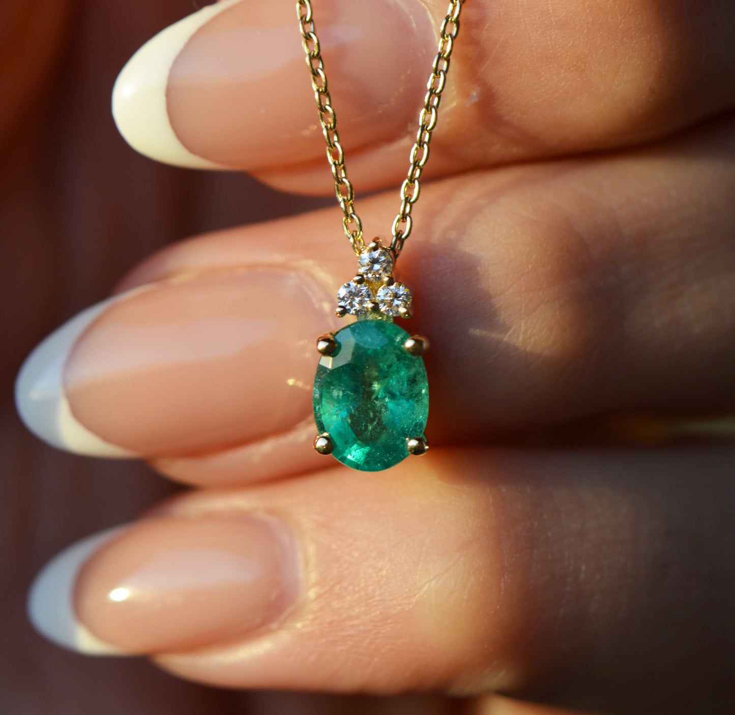 Oval Green Emerald Necklace